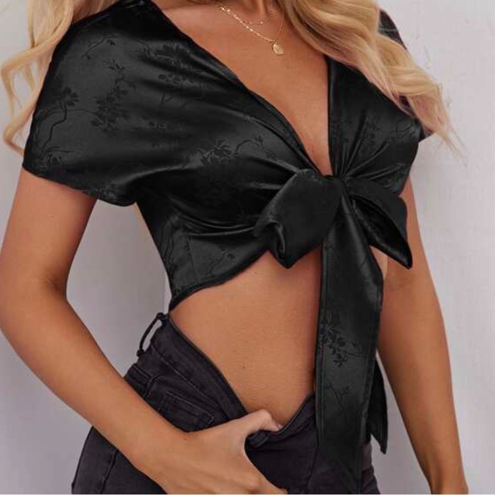 Black floral satin crop top